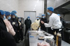 菏泽市举办学校食堂食物平安暨技术提拔培训会
